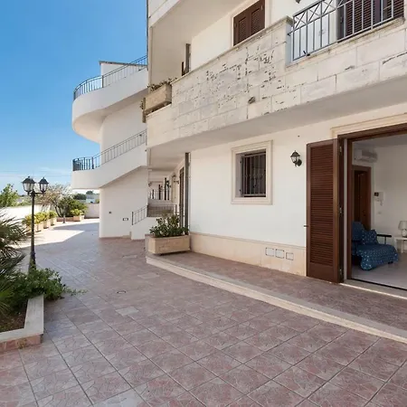 Holiday home L'agrumeto A By Barbarhouse